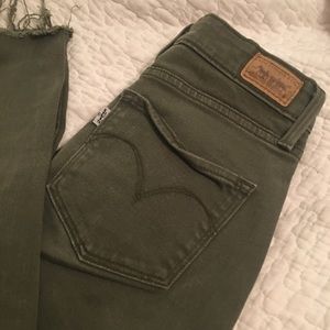 Levi’s Hi Rise Skinny Jeans, 26